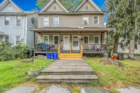 1519 1521 Von Storch Ave, Scranton, PA 18509