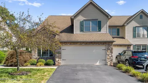72 Hedge Row Run, Clarks Summit, PA 18411