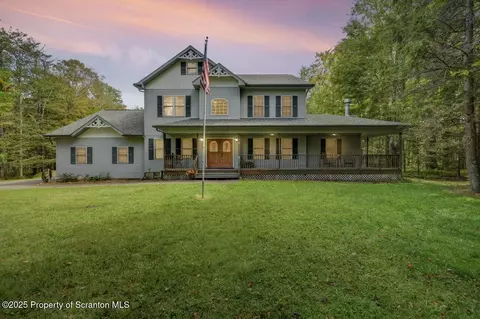 248 Robyn Ln, Pocono Lake, PA 18347