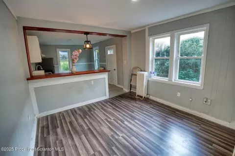 Living - 335 337 Spring St, Scranton, PA 18508 photo 3 of 3