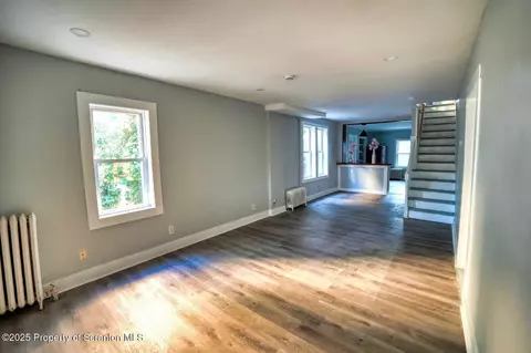 Living - 335 337 Spring St, Scranton, PA 18508 photo 1 of 3