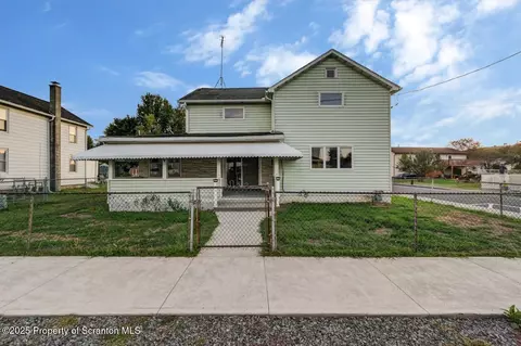 201 Jackson St, Olyphant, PA 18447
