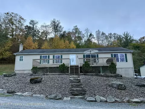 44 Franks Old Rd, Pleasant Mount, PA 18453