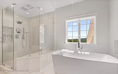 945 Lantern Hill Rd, Shavertown, PA 18708 photo 33