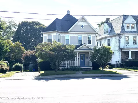 1642 N Main Ave, Scranton, PA 18508