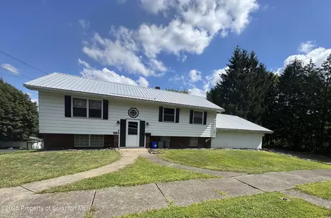 833 Cherry St, Scranton, PA 18505