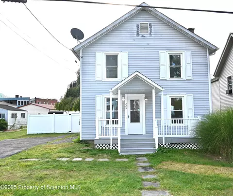229 Franklin St, Great Bend, PA 18821