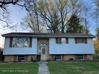 118 Shivell Rd, Falls, PA 18615