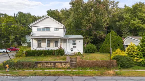 1924 Luzerne St, Scranton, PA 18504