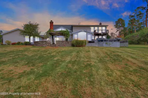 589 Lily Lake Rd, Dalton, PA 18414