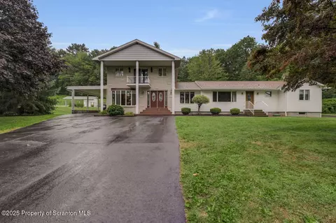 937 Cortez Rd, Jefferson Twp, PA 18436