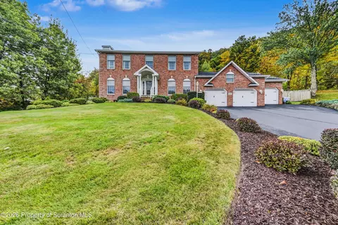 317 Bailey St, Clarks Green, PA 18411