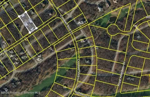 Glen Abbey Road, Hazle Township, PA 18202