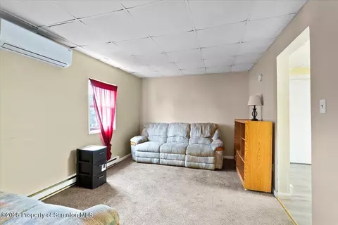 901 Eynon St, Scranton, PA 18504 photo 26