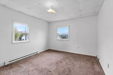 901 Eynon St, Scranton, PA 18504 photo 34