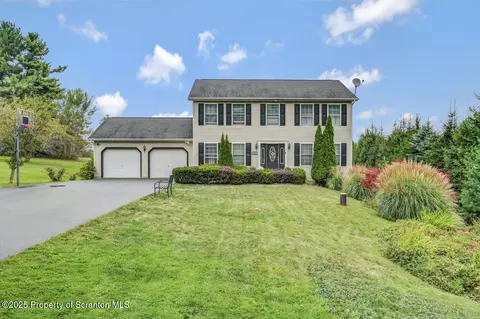 53 Debbie, Jefferson Twp, PA 18436