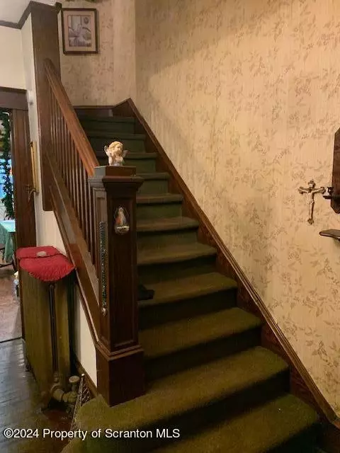 Entry Way - 1237 S 6th Ave, Scranton, PA 18504 photo 5 of 5