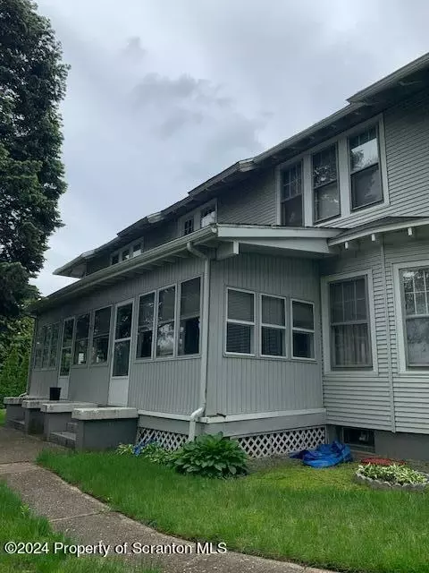 Exterior - 1237 S 6th Ave, Scranton, PA 18504 photo 10 of 11