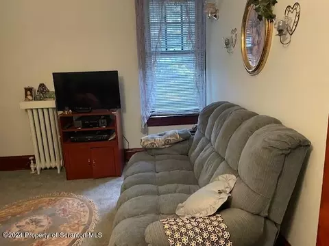 Bedroom - 1237 S 6th Ave, Scranton, PA 18504 photo 8 of 10