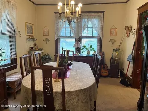 Dining - 1237 S 6th Ave, Scranton, PA 18504 photo 4 of 4