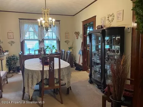 Dining - 1237 S 6th Ave, Scranton, PA 18504 photo 1 of 4