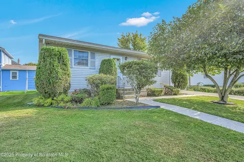 620 Avenue C, West Wyoming, PA 18644