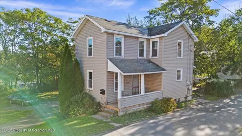 218 Moyallen St, Wilkes Barre, PA 18701