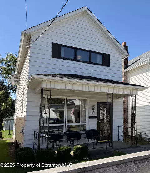 710 Maple St, Old Forge, PA 18518