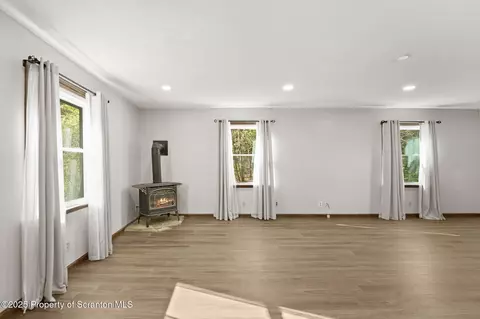 Living - 27 Progy Rd, Brackney, PA 18812 photo 2 of 5