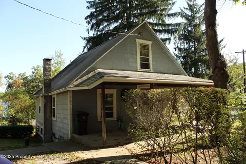 909 Sr 307, Factoryville, PA 18419