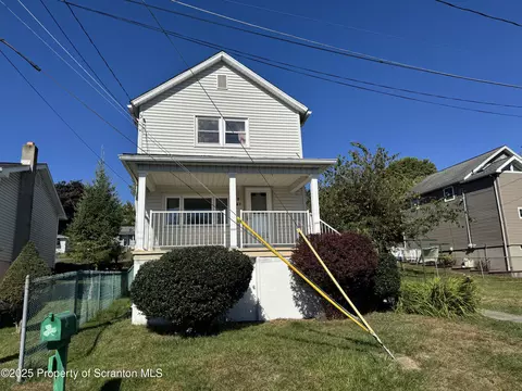 287 N Main St, Archbald, PA 18403