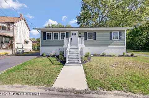 110 Morgan St, Jessup, PA 18434