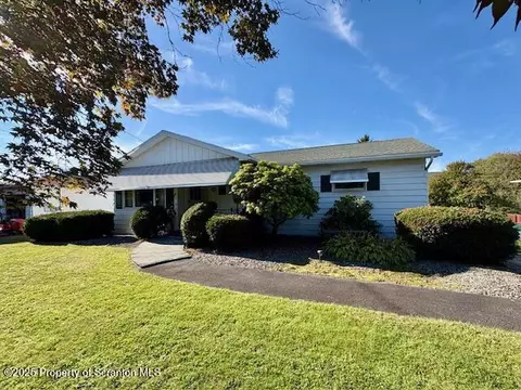 143 S Keyser Ave, Taylor, PA 18517