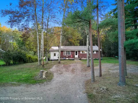 9905 State Route 106, Kingsley, PA 18826