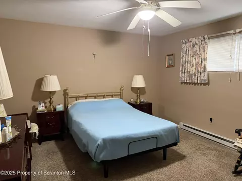 Bedroom - 612 Oak St, Old Forge, PA 18518 photo 1 of 3