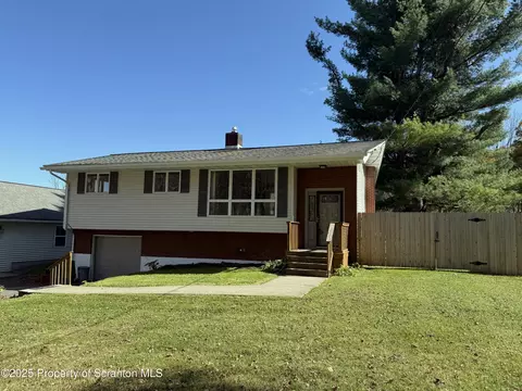 548 Brackney Hill Rd, Brackney, PA 18812