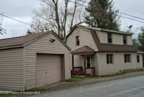 205 Maple Lake Rd, Spring Brook, PA 18444