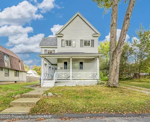 1000 E Scott St, Olyphant, PA 18447