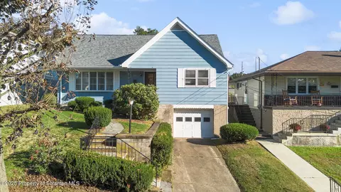 507 Smith St, Dunmore, PA 18512