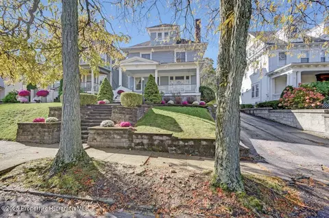 1118 Columbia St, Scranton, PA 18509