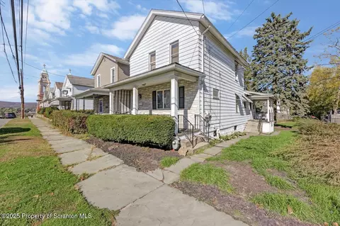 637 Brook St, Scranton, PA 18505