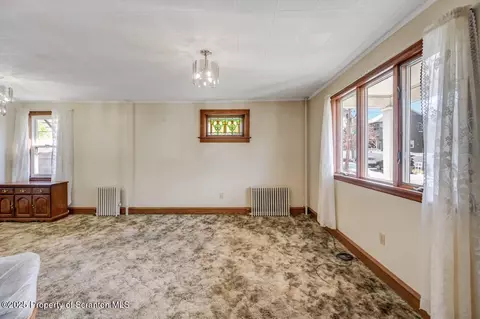 637 Brook St, Scranton, PA 18505 photo 12