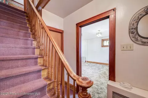 637 Brook St, Scranton, PA 18505 photo 28