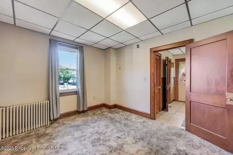 637 Brook St, Scranton, PA 18505 photo 21