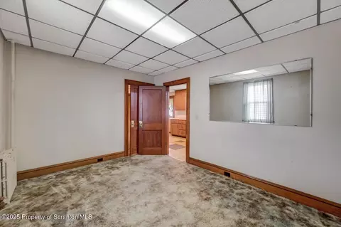 637 Brook St, Scranton, PA 18505 photo 27