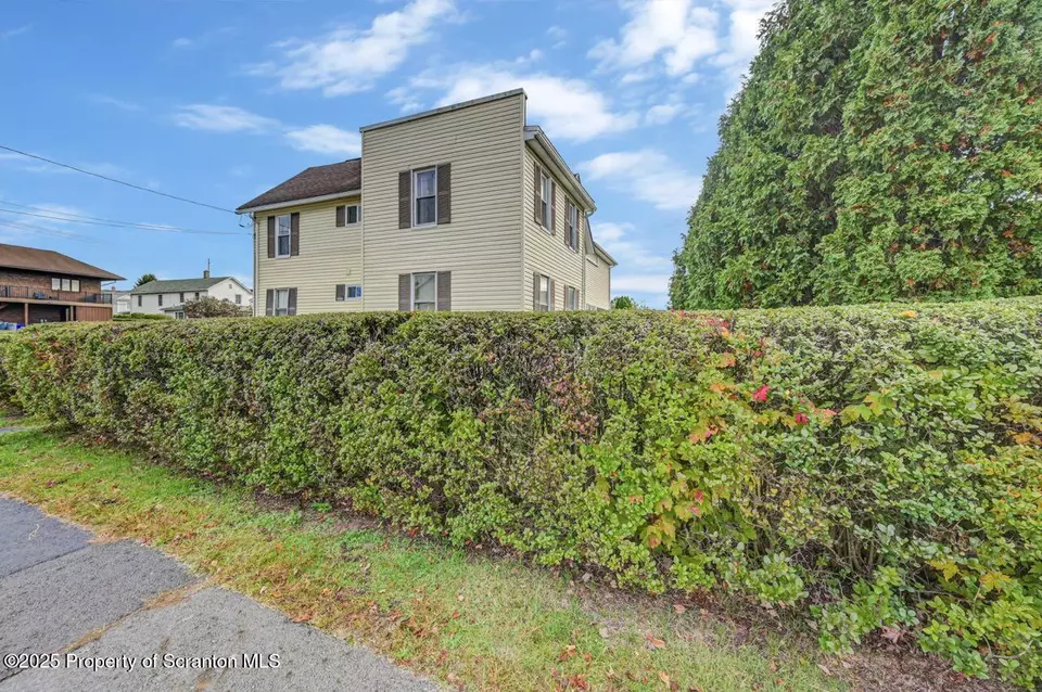 Other - 224 Brook St, Peckville, PA 18452 photo 5 of 25