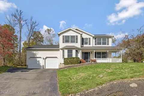 104 Beech Tree Cir, South Abington, PA 18411