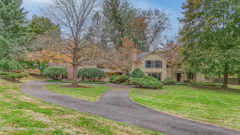 28 Church Hill Rd, Dalton, PA 18414