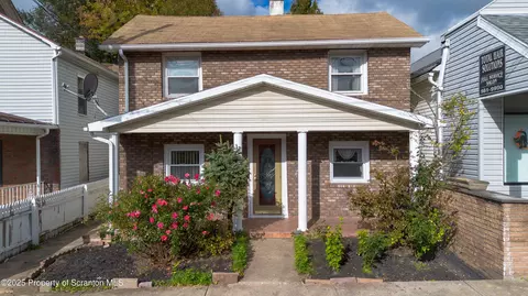 535 N Hyde Park Ave, Scranton, PA 18504