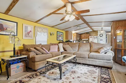 320 3rd Street Moosic Hts, Avoca, PA 18641 photo 5